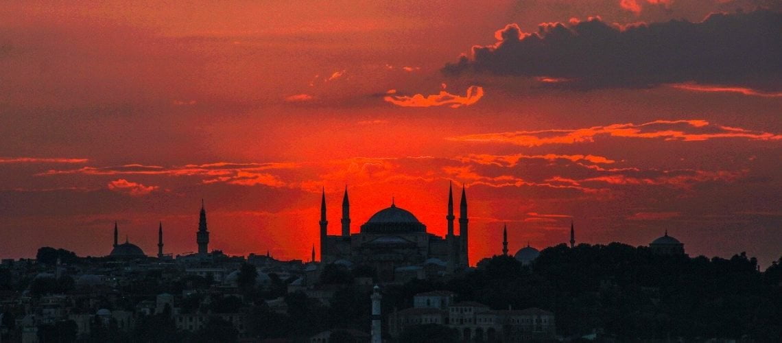 Santa Sofia al tramonto