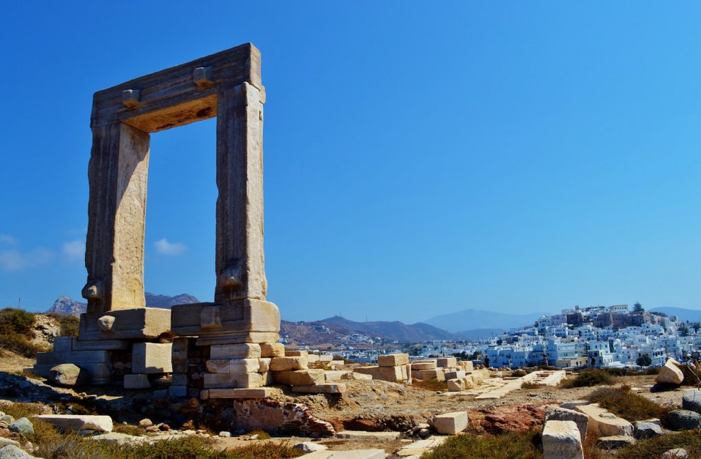 Naxos_a compact guide to the Greek island