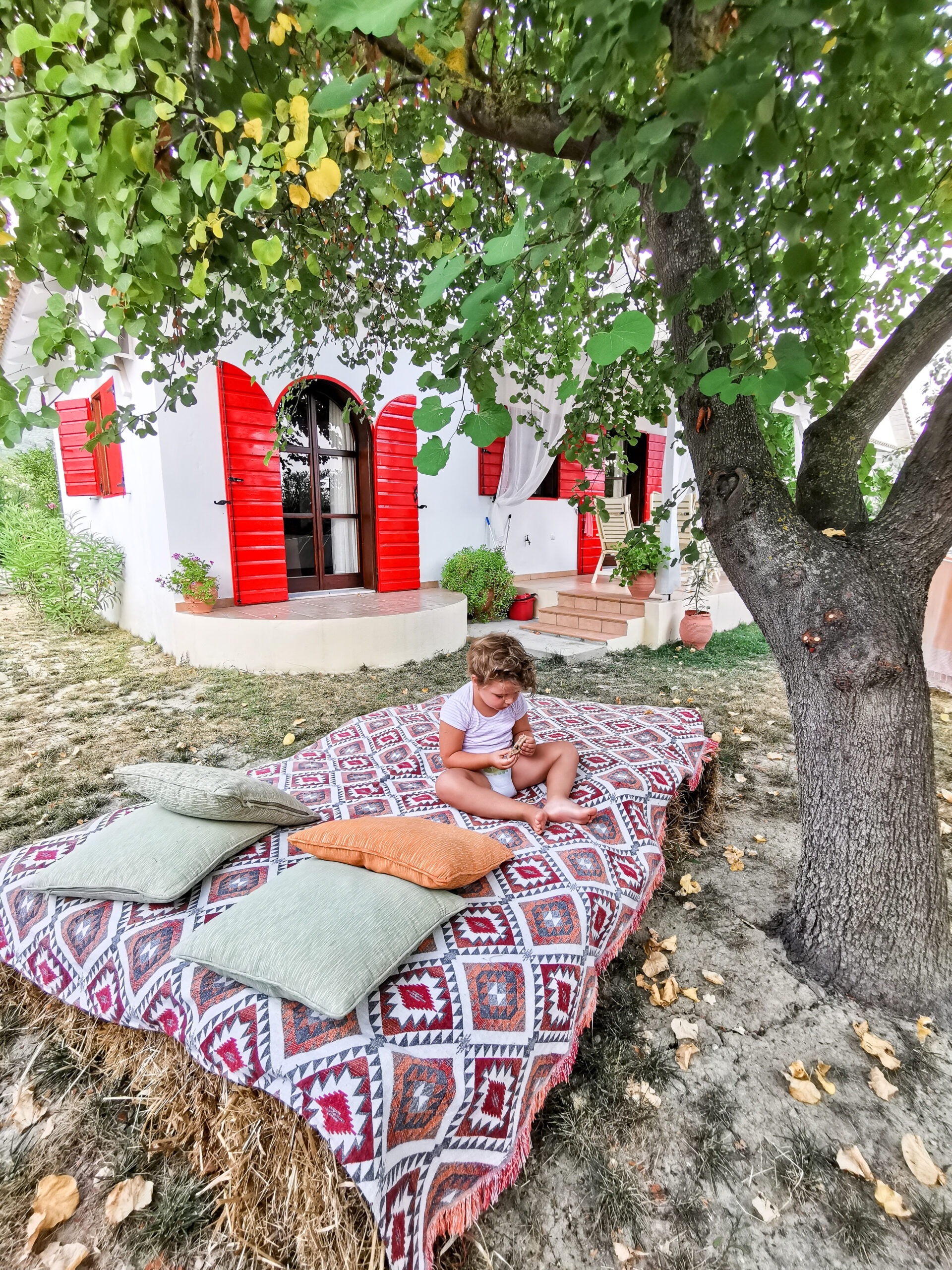 Therianos Villa exterior Sofia hay bed