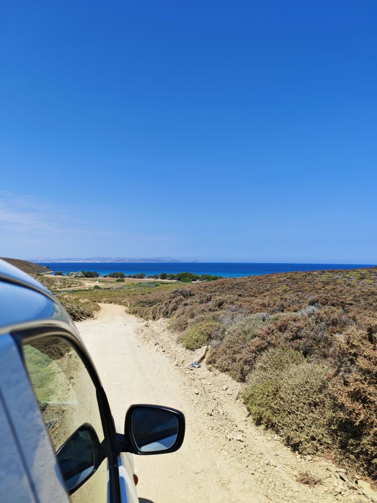 Noleggio auto a Limnos: la guida completa per visitare l’isola in libertà e risparmiare